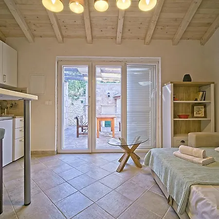 度假居 Bepa With Swimming Pool Selca (Brac)